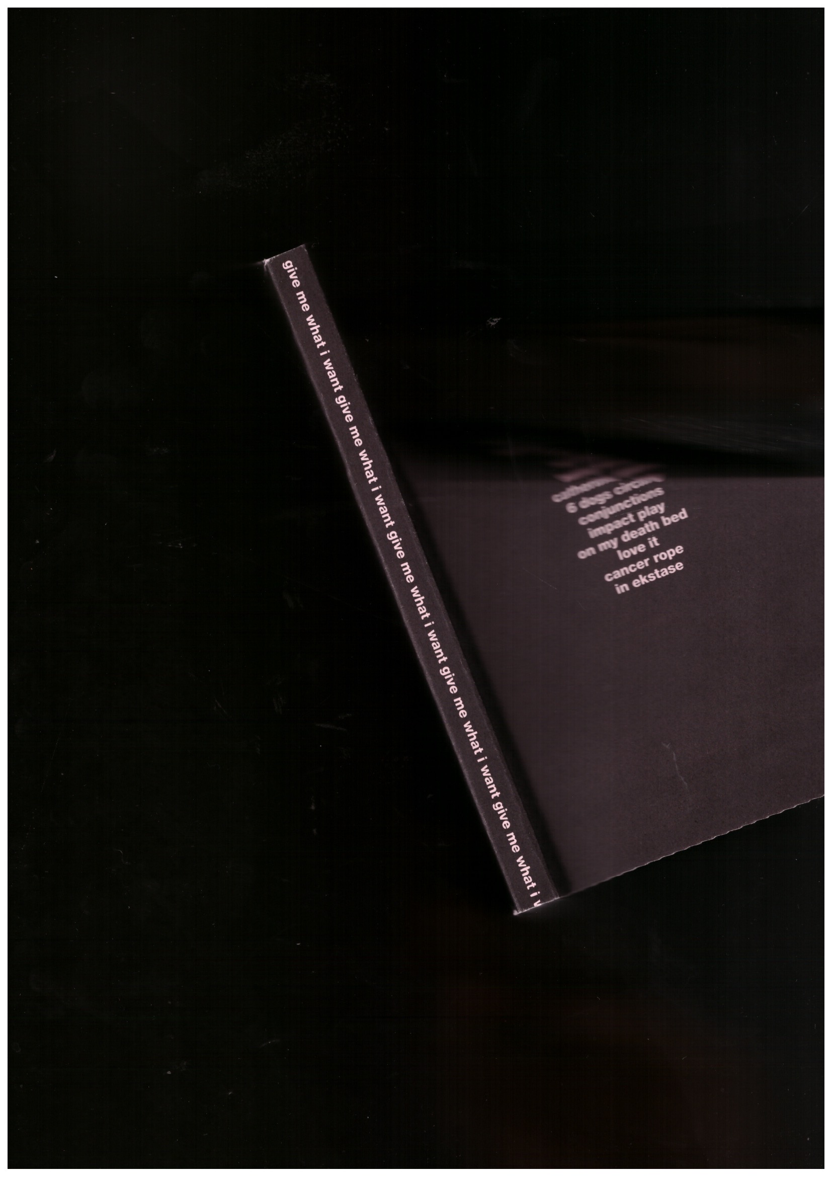 P. Staff - Minimum World